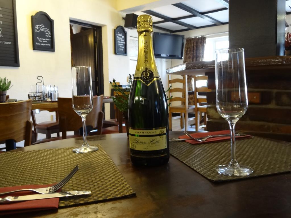 Micheldever 白鸽旅馆酒店 外观 照片